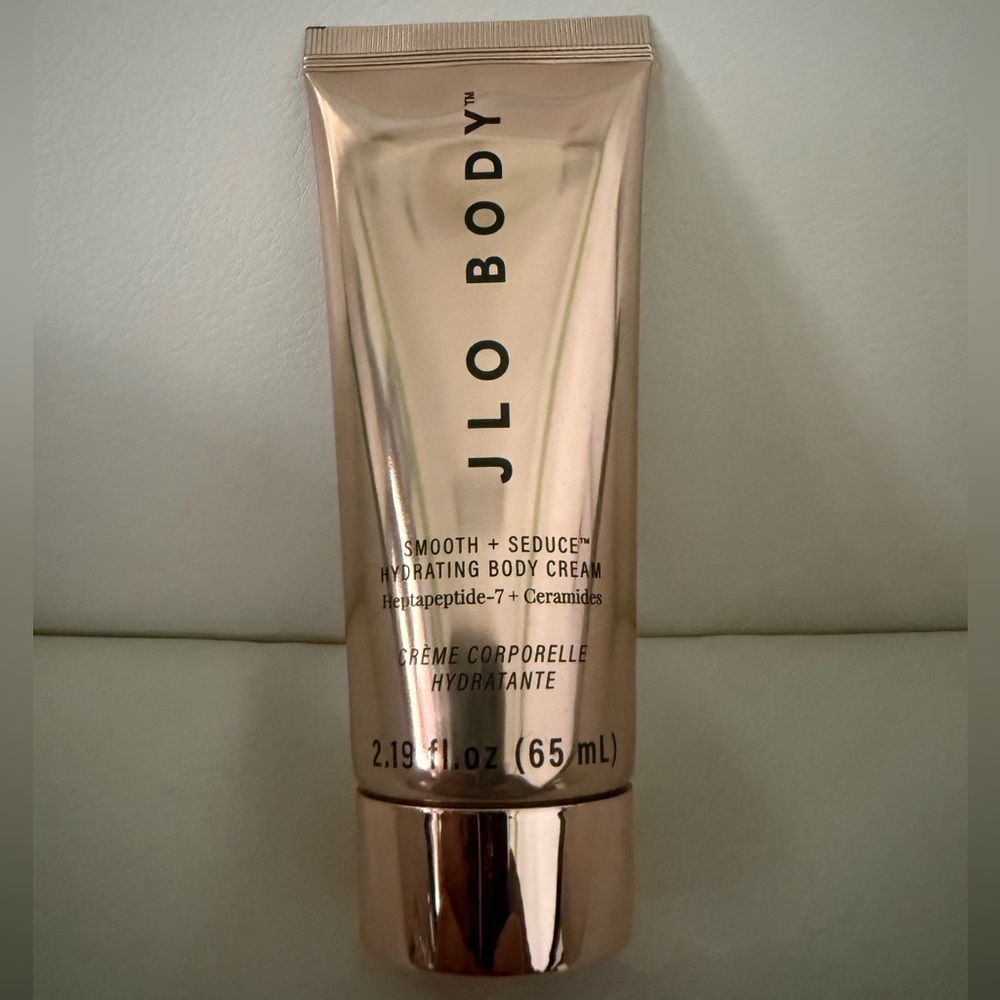 JLO Body Smooth + Seduce Hydrating Body Cream